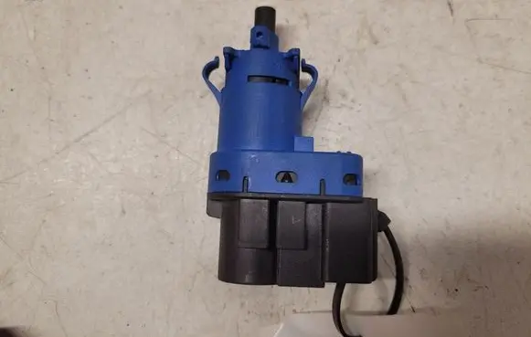Mazda 6 Brake pedal sensor switch