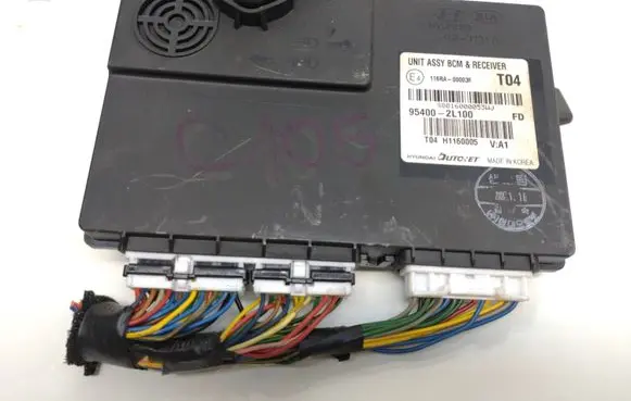 Hyundai i30 Antenna control unit 954002L100 H1160005 116RA000036
