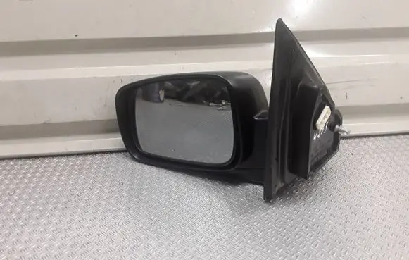 KIA Sorento Front door electric wing mirror E11015753