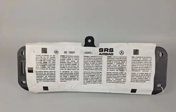 Mercedes-Benz CLS C219 Steering wheel airbag 6019501
