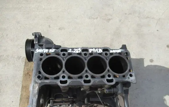 Hyundai Santa Fe Engine block 