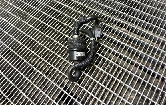 Dacia Sandero Vacuum valve 223727641R