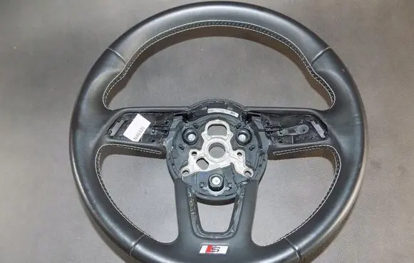Audi S5 Facelift Steering wheel