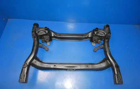 Mercedes-Benz C W205 Front subframe 