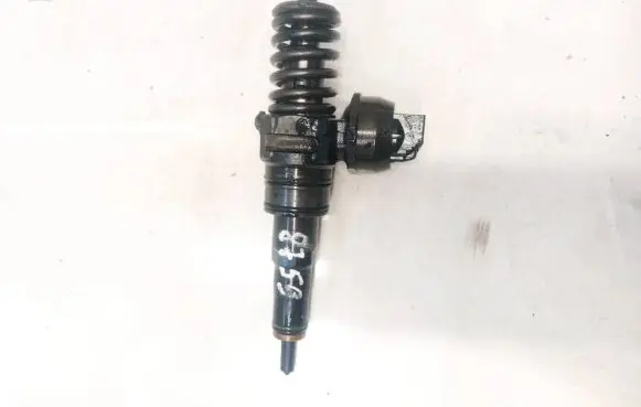 Volkswagen Caddy Fuel injector 038130079tx 0986441518