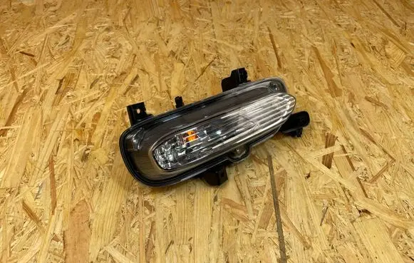 Suzuki SX4 S-Cross Front fog light