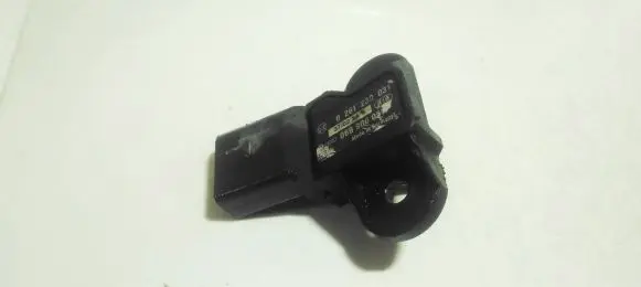 Skoda Fabia Mk1 (6Y) Air pressure sensor 0261230031 06b90605
