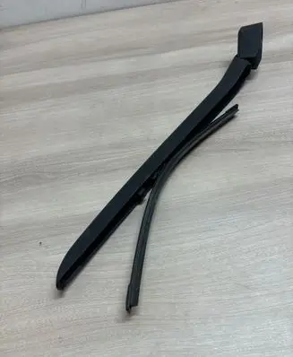 Volvo S90, V90 Rear wiper blade arm 32219751
