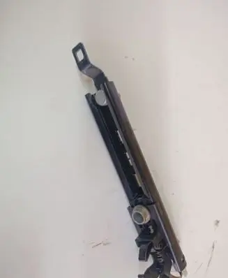 Opel Astra H Seat belt adjustment rail GM13166032