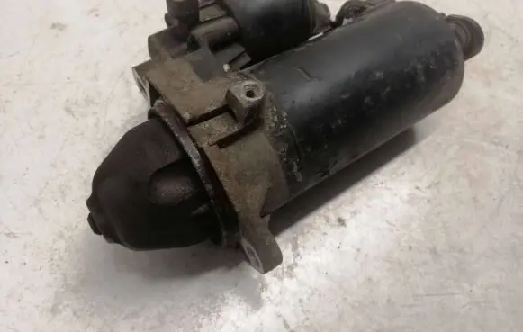 Opel Zafira A Starter motor 0001109015