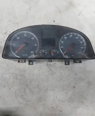 Volkswagen Touran I Speedometer (instrument cluster) 1T0920964A V0002000