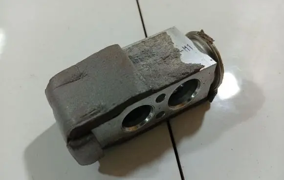 Honda Civic Air conditioning (A/C) expansion valve 