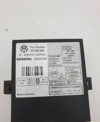 Volkswagen Transporter - Caravelle T4 Door central lock control unit/module 7D0959800 5WK48161