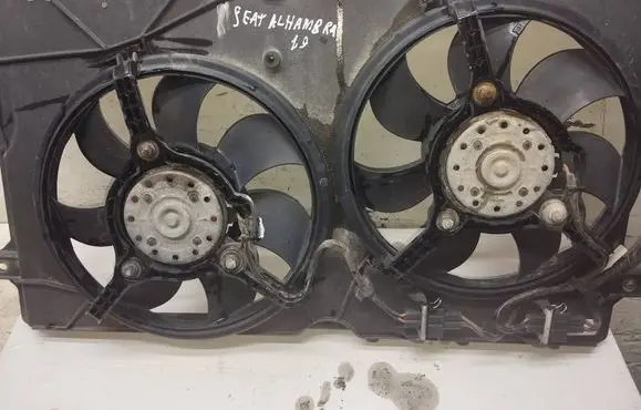 Seat Alhambra (Mk1) Radiator cooling fan shroud 1K0121207A