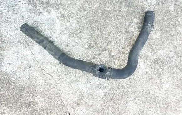 Mitsubishi Lancer Evolution Engine coolant pipe/hose