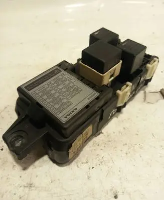 Volvo S40, V40 Fuse box set 30889989