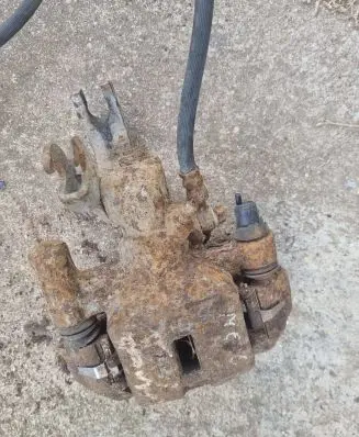 Mazda 626 Rear brake caliper