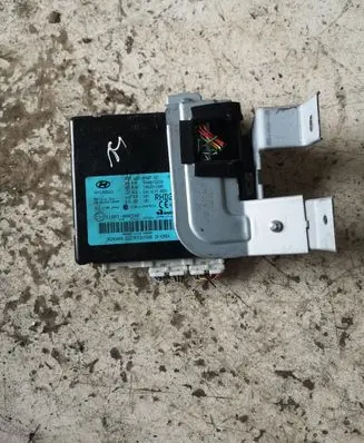 Hyundai i40 Keyless (KESSY) go control unit/module 954803Z030