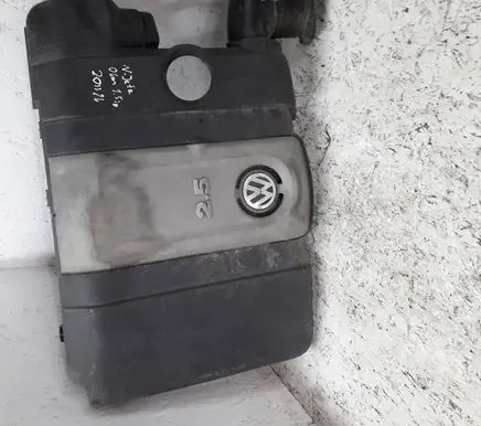 Volkswagen Jetta V Engine cover (trim) 07K129601D