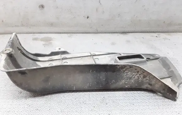 Toyota Corolla Verso E121 Rear underbody cover/under tray 5839813070