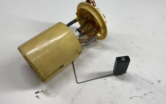 Fiat Grande Punto In-tank fuel pump