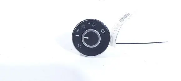 Volkswagen Touareg I Suspension ride height/mode switch 7L6927135D
