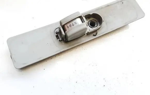 Honda FR-V Seat belt adjustment rail