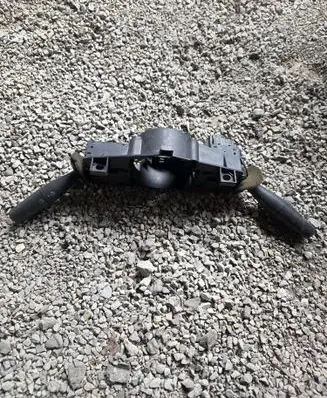 Peugeot 206 Wiper turn signal indicator stalk/switch 9630605180