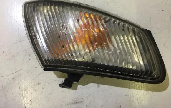 Front indicator light