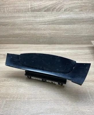 Speedometer (instrument cluster)