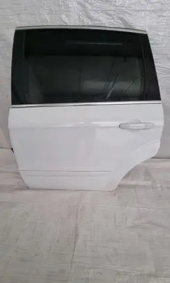 Ford Galaxy Rear door