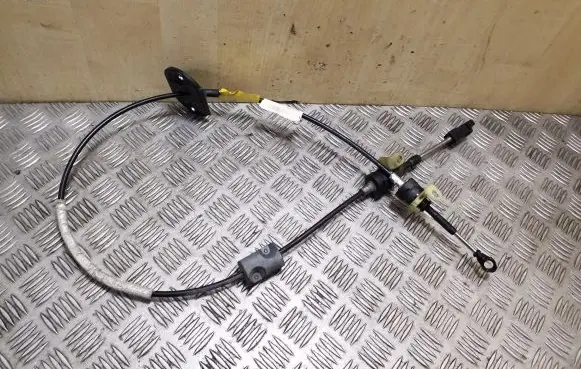 Ford Kuga II Gear shift cable linkage CJ5P7E395DB