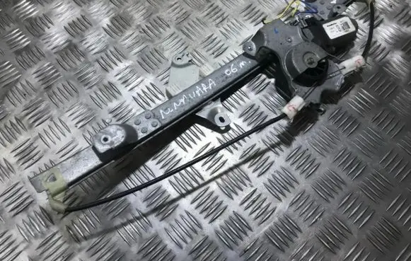 Nissan Navara D40 Sliding door window regulator with motor 19043k