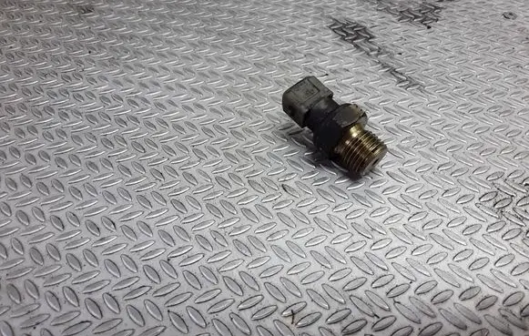 Peugeot Boxer Oil pressure sensor 