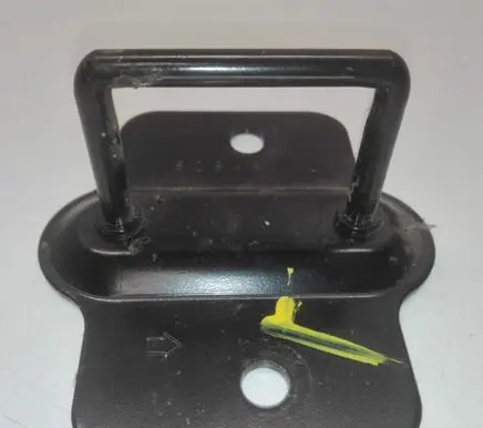 Nissan Navara Front door lock loop/hook striker 009071B 60948201