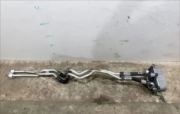 BMW 6 F06 Gran coupe Engine oil radiator 763858001