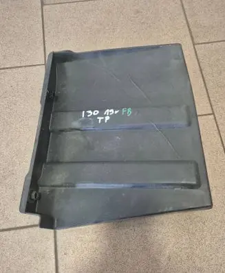 Hyundai i30 fastback Rear bumper underbody cover/under tray 86696S0700
