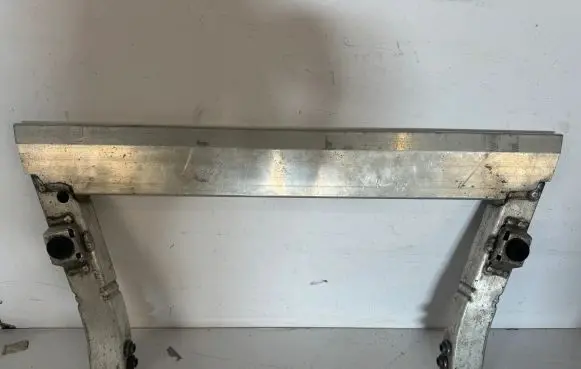 Maserati Ghibli Top upper radiator support slam panel