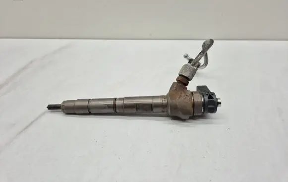Audi Q3 8U Fuel injector 03L130277J 0445110369