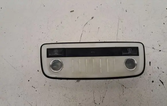 Mercedes-Benz E W211 Rear seat light 170207