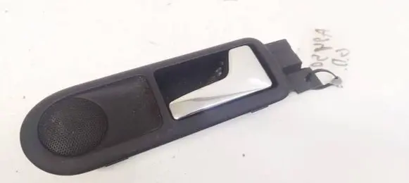 Volkswagen PASSAT B5 Rear door interior handle 3B0839114