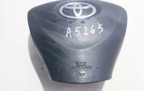 Toyota Auris 150 Steering wheel airbag 4513002290B0 040946808DA