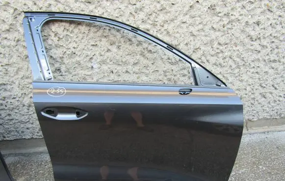 Audi A3 8Y Front door 8Y0831052