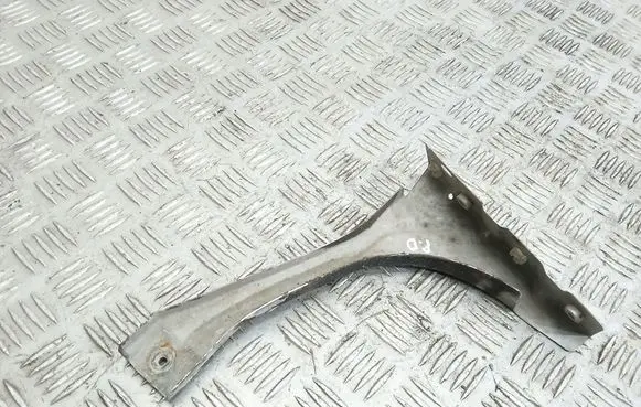 Audi A6 S6 C5 4B Fender mounting bracket 4B0821438A