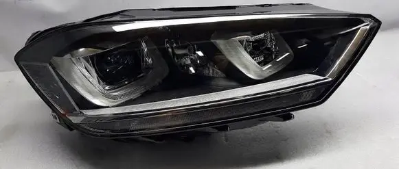 Volkswagen Golf Sportsvan Headlight/headlamp 518941754A