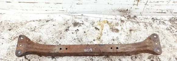 Hyundai Elantra Front bumper cross member