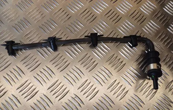Renault Trafic II (X83) Fuel return line/hose 8200894668