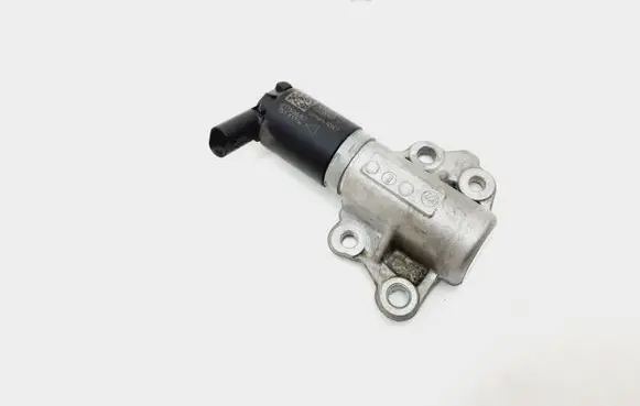 Volvo XC90 Camshaft vanos timing valve 31480440