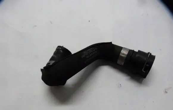 Audi Q5 SQ5 Engine coolant pipe/hose 8K1819376M