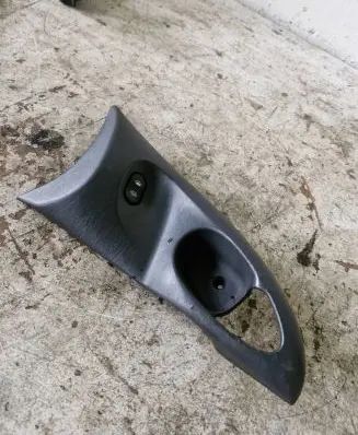 Ford Focus Electric window control switch